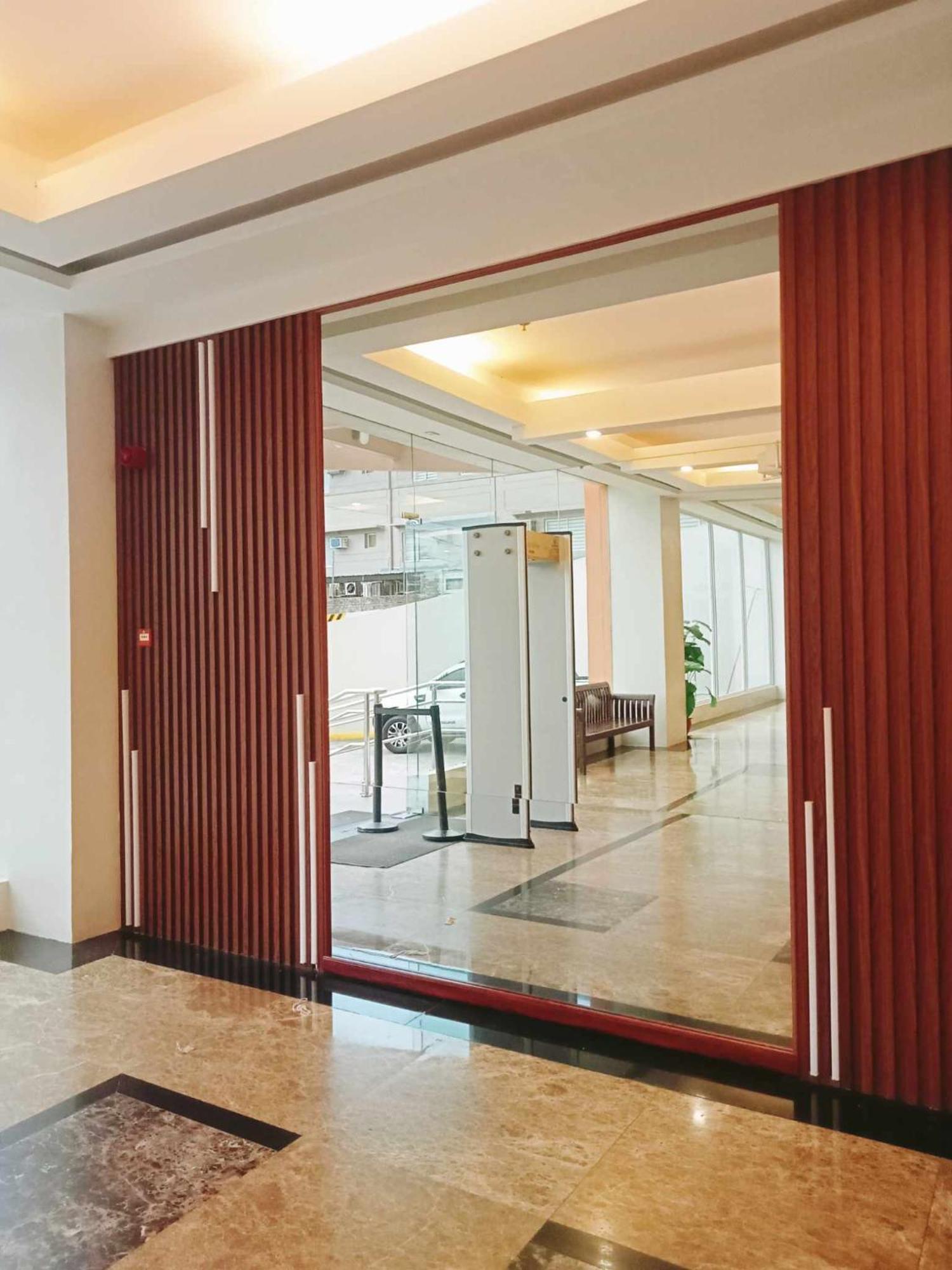 Cityland Tagaytay Taal Lake View City View Free Pool Parking Tagaytay City Exterior foto
