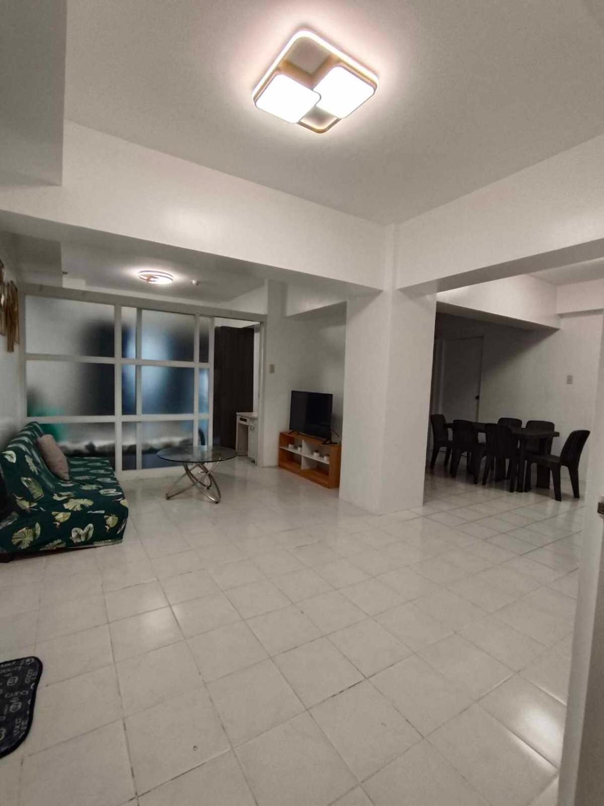 Cityland Tagaytay Taal Lake View City View Free Pool Parking Tagaytay City Exterior foto